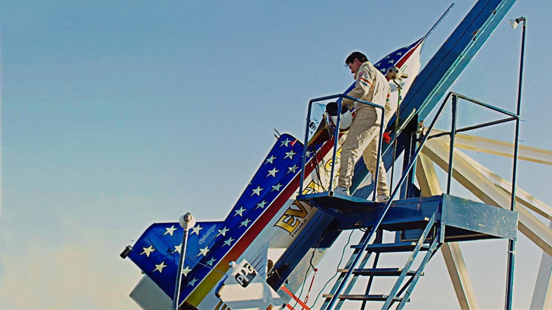 კასკადიორი  ქართულად -  Stuntman