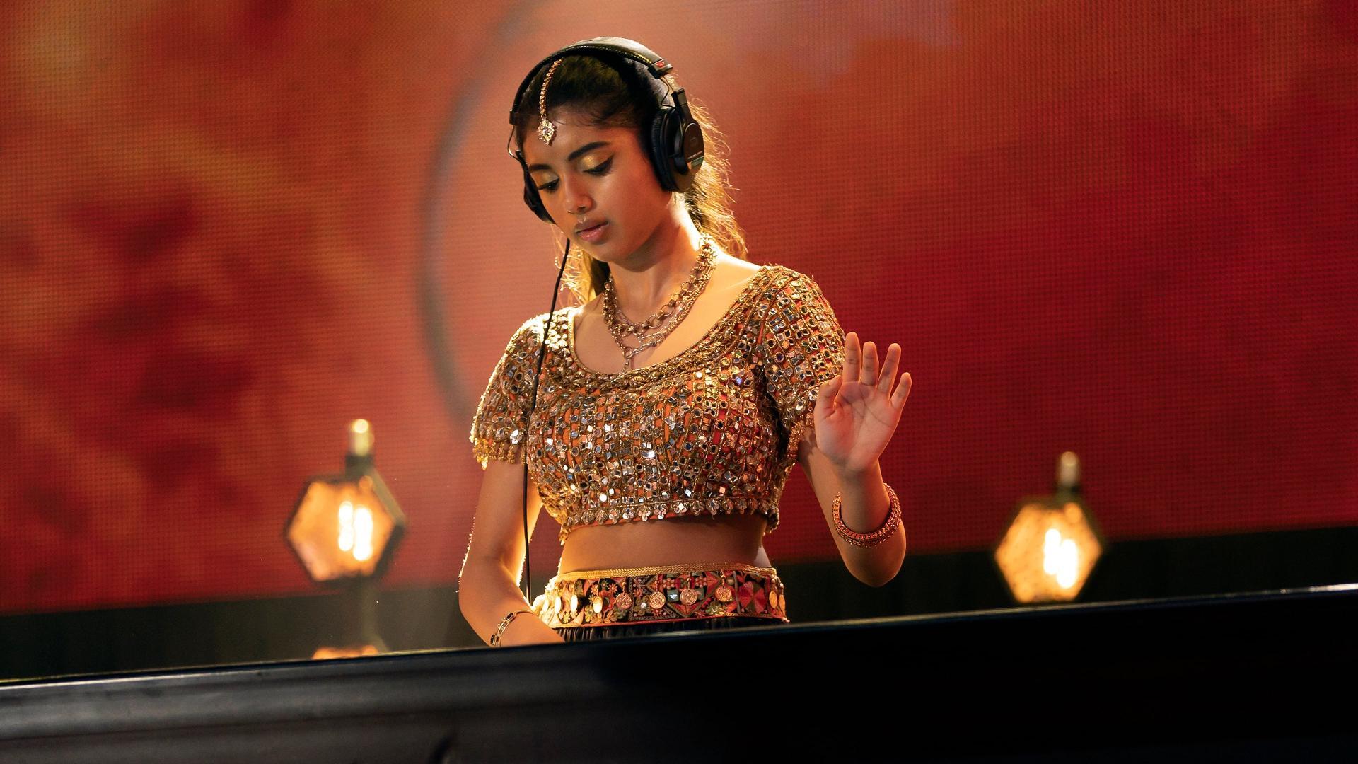 ტრიალი  ქართულად -  Spin