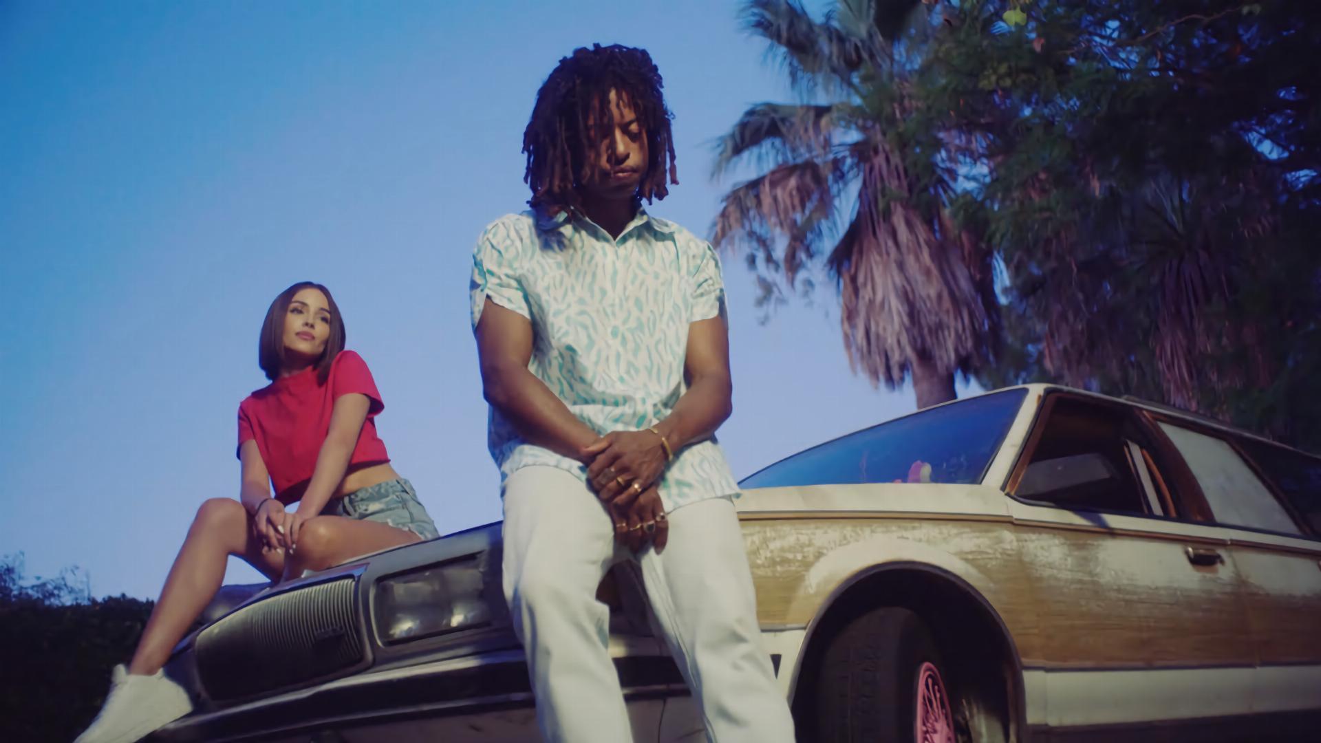 ლამაზმანი ბიჭი  ქართულად -  Venus as a Boy