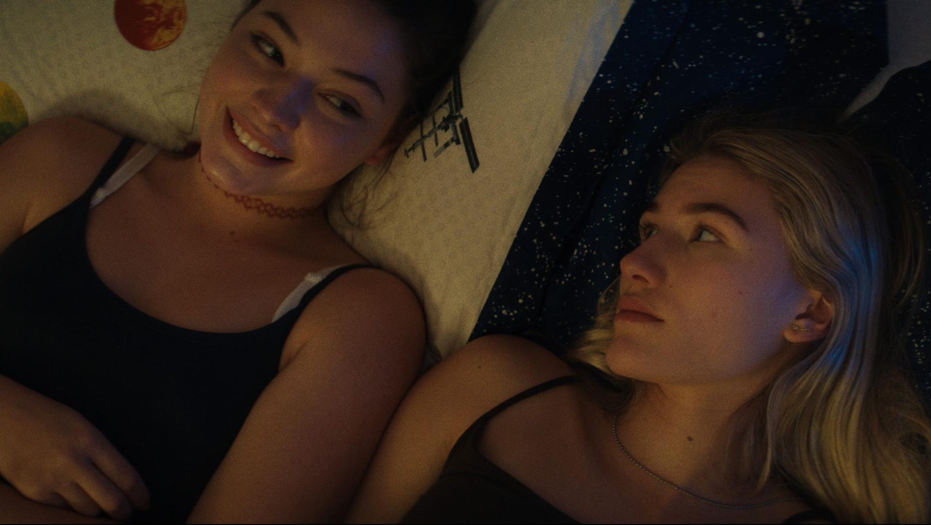 რა არღვევს ყინულს  ქართულად -  What Breaks the Ice