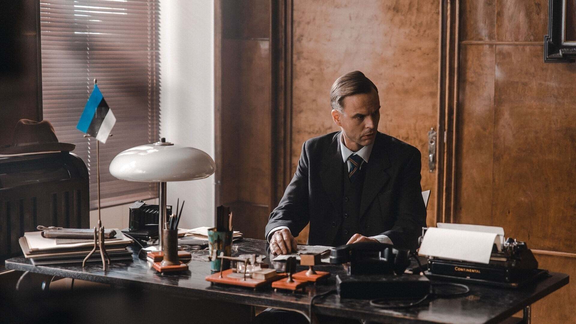 ომის გარიჟრაჟი  ქართულად -  Dawn of War