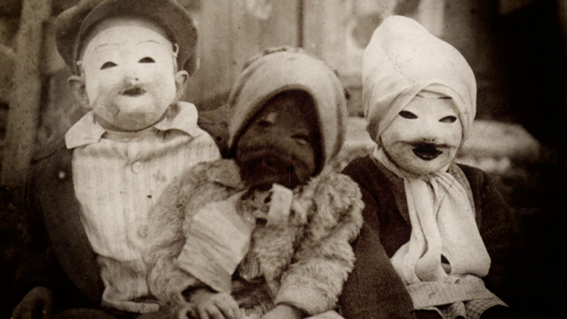 ეს ჰელოუინია  ქართულად -  This is Halloween