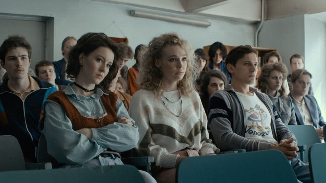 საერთო საცხოვრებელი  ქართულად -  Obschaga