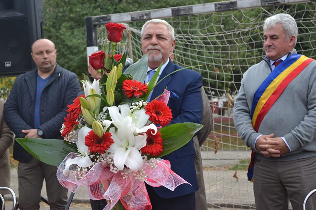 საარჩევნო კამპანია  ქართულად -  The Campaign