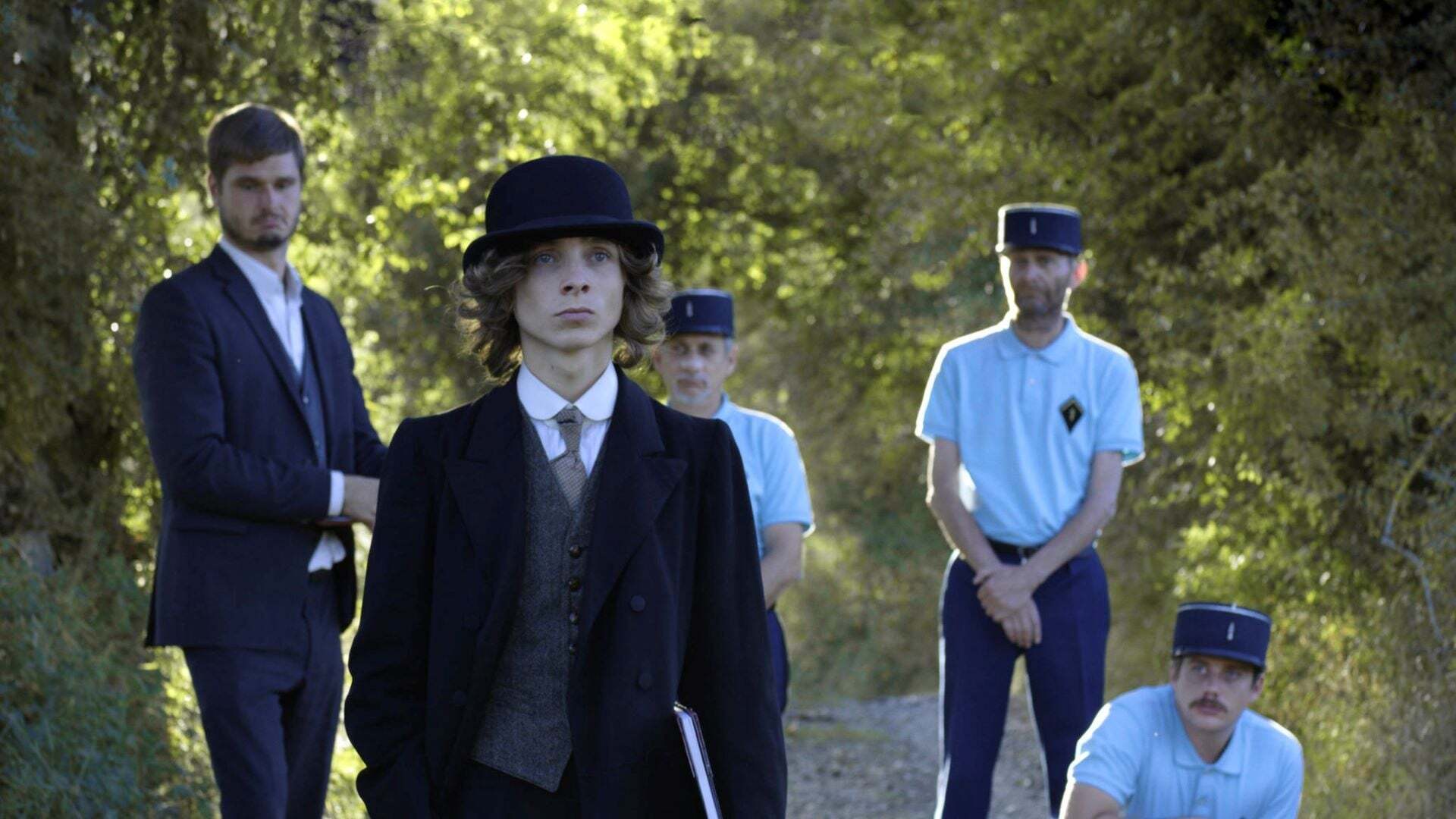 მანსი  ქართულად -  Mens