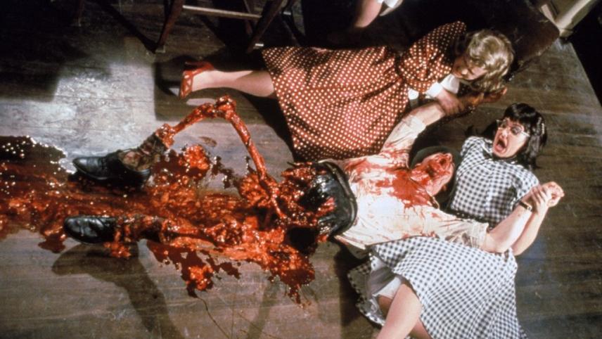 ცოცხალი მკვდრები  ქართულად -  Braindead