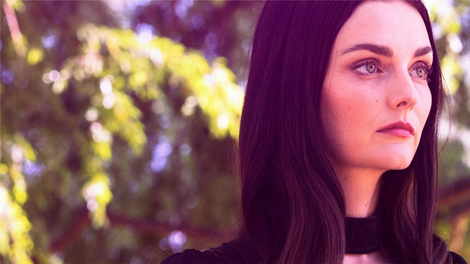 ბოროტი და  ქართულად -  Sinister Sister