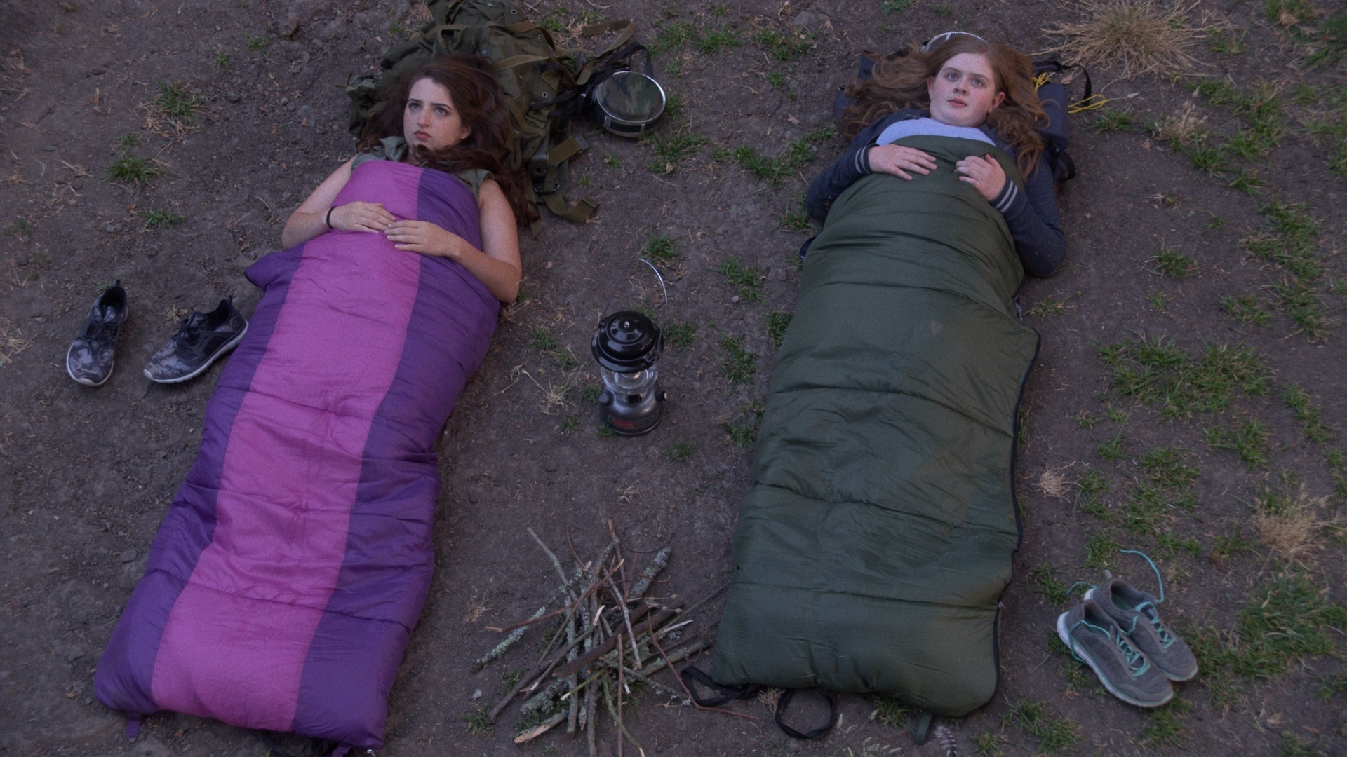 რა არის დასავლეთით  ქართულად -  What Lies West