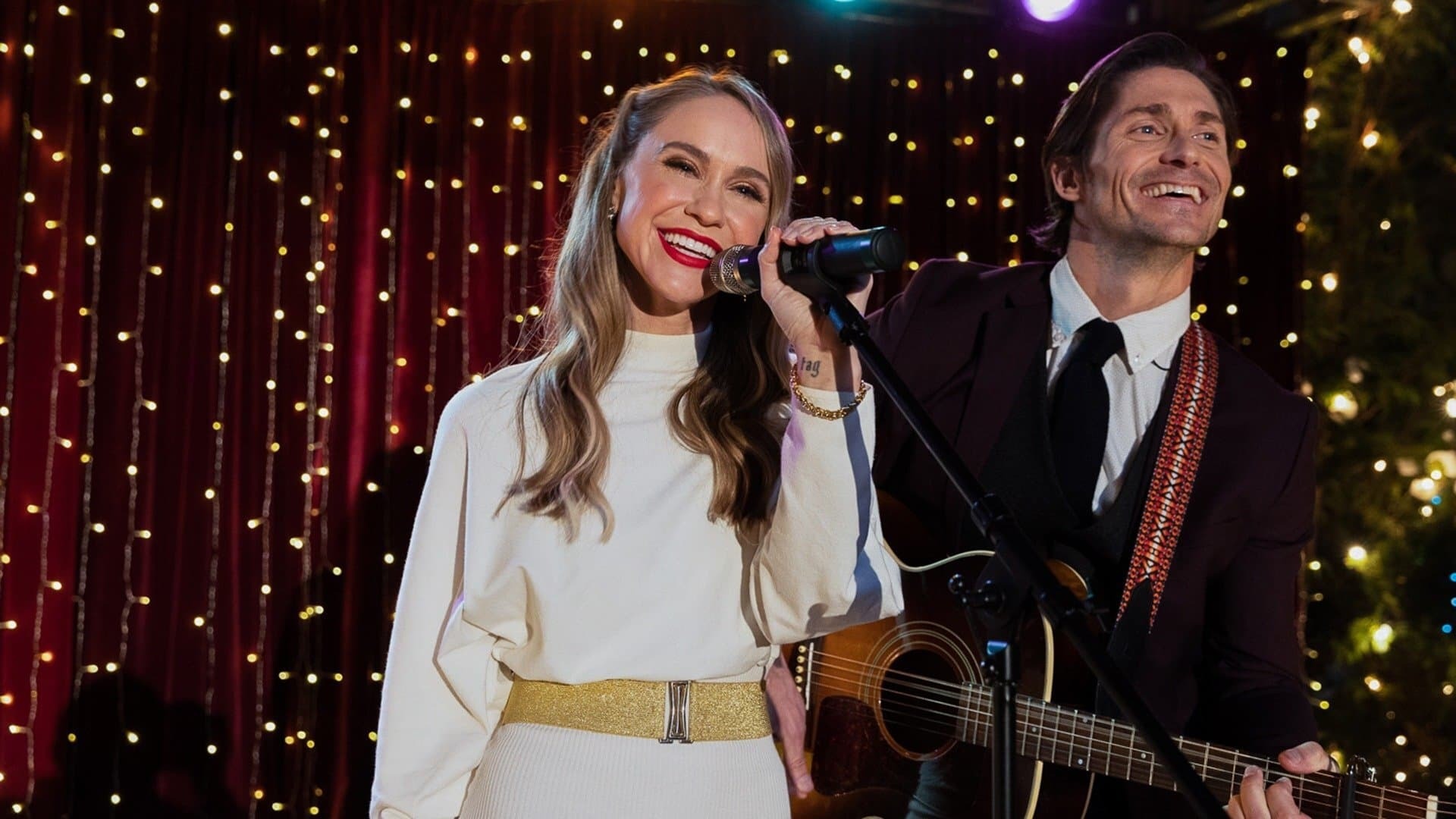 შობა შენ ხარ  ქართულად -  Christmas Is You