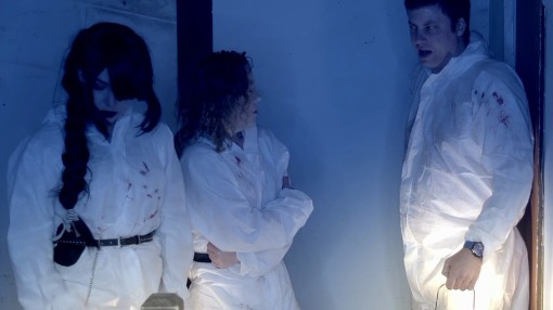 სისხლიანი სახლი  ქართულად -  Blood House