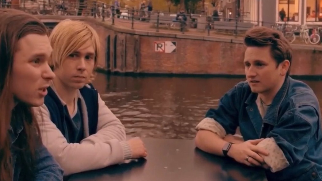 დაბალი ფლაერები: მოგზაურობა ევროპაში  ქართულად -  Low Flyers: The Europe Trip