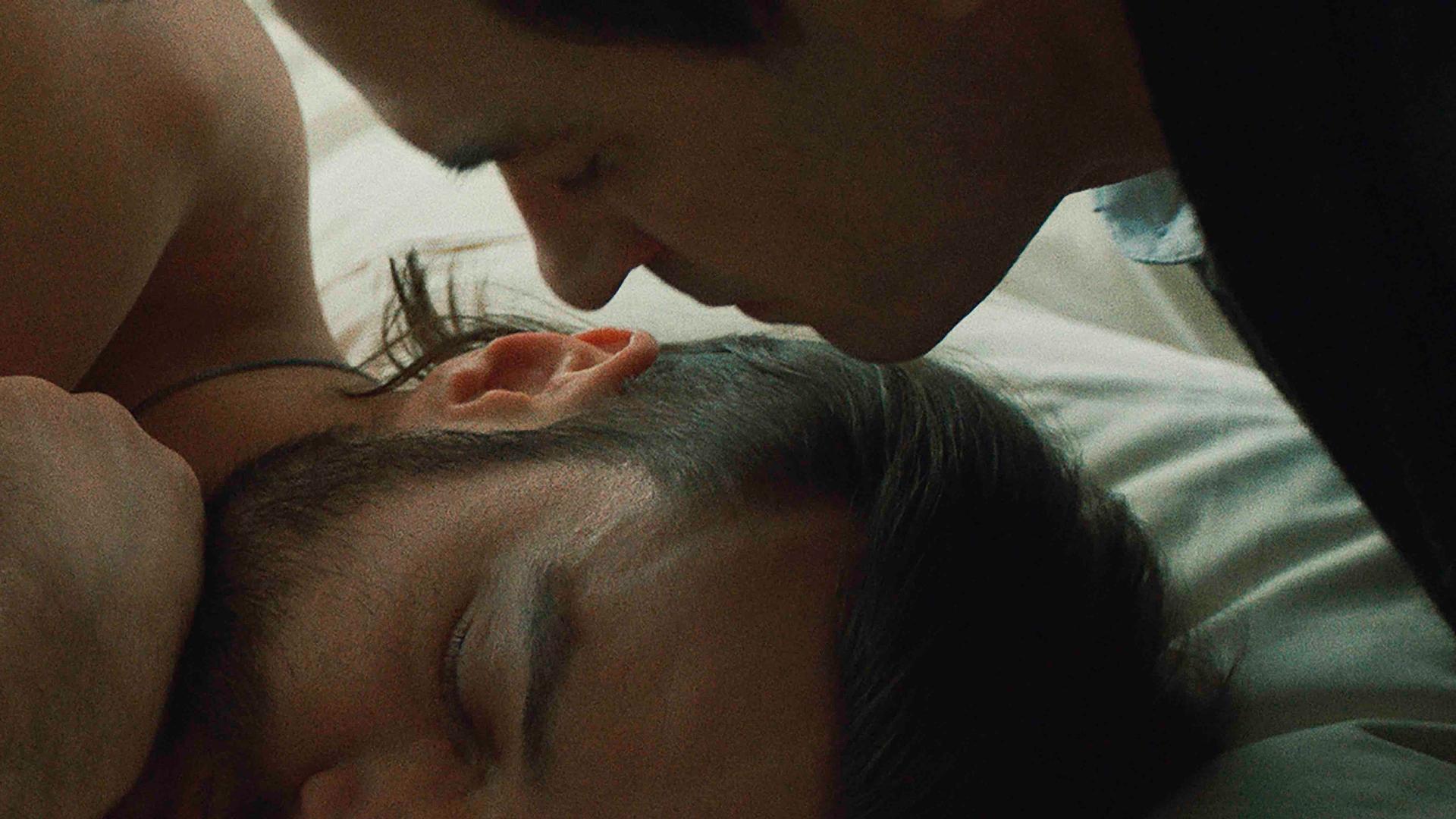 The Acrobat  ქართულად -  Акробат