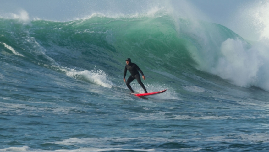 ტალღების დამპყრობელი  ქართულად -  Chasing Mavericks