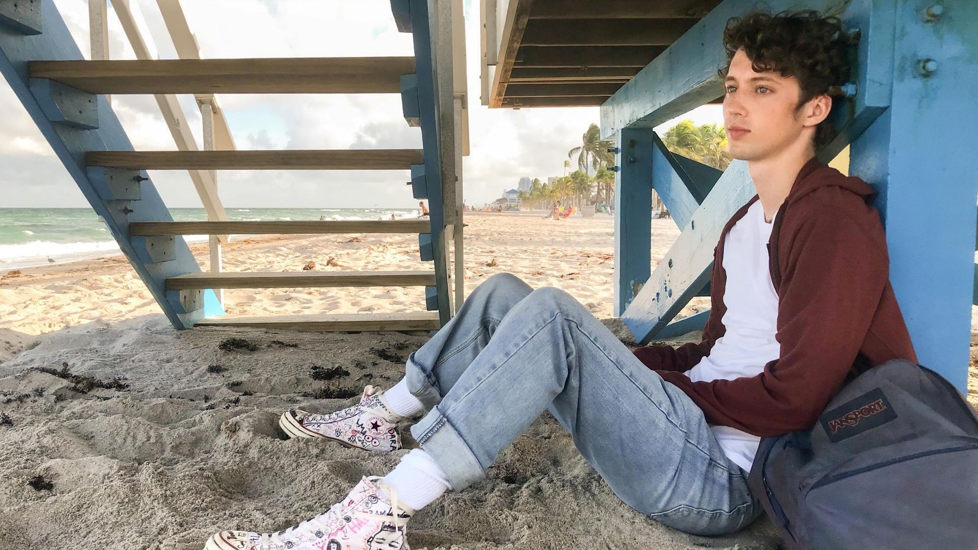 სამი თვე  ქართულად -  Three Months