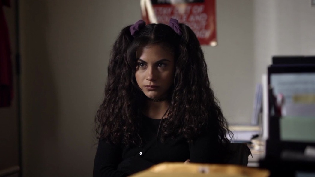 აიწიე ხელი  ქართულად -  Raise Your Hand