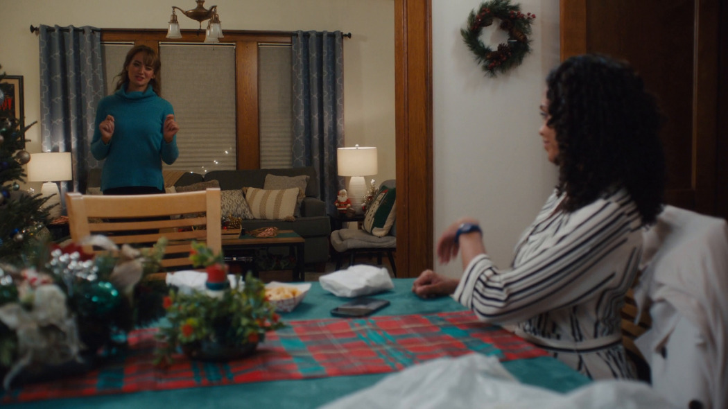 მხიარული რომანი  ქართულად -  A Playful Romance