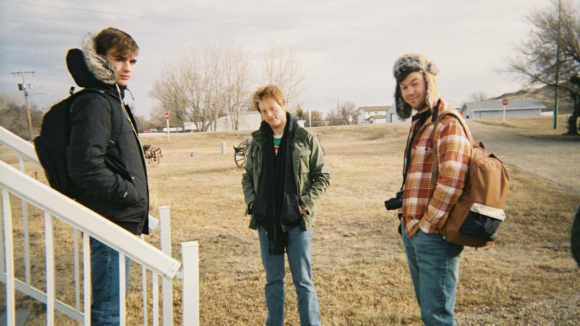 ცივი ქარი ქრის  ქართულად -  Cold Wind Blowing