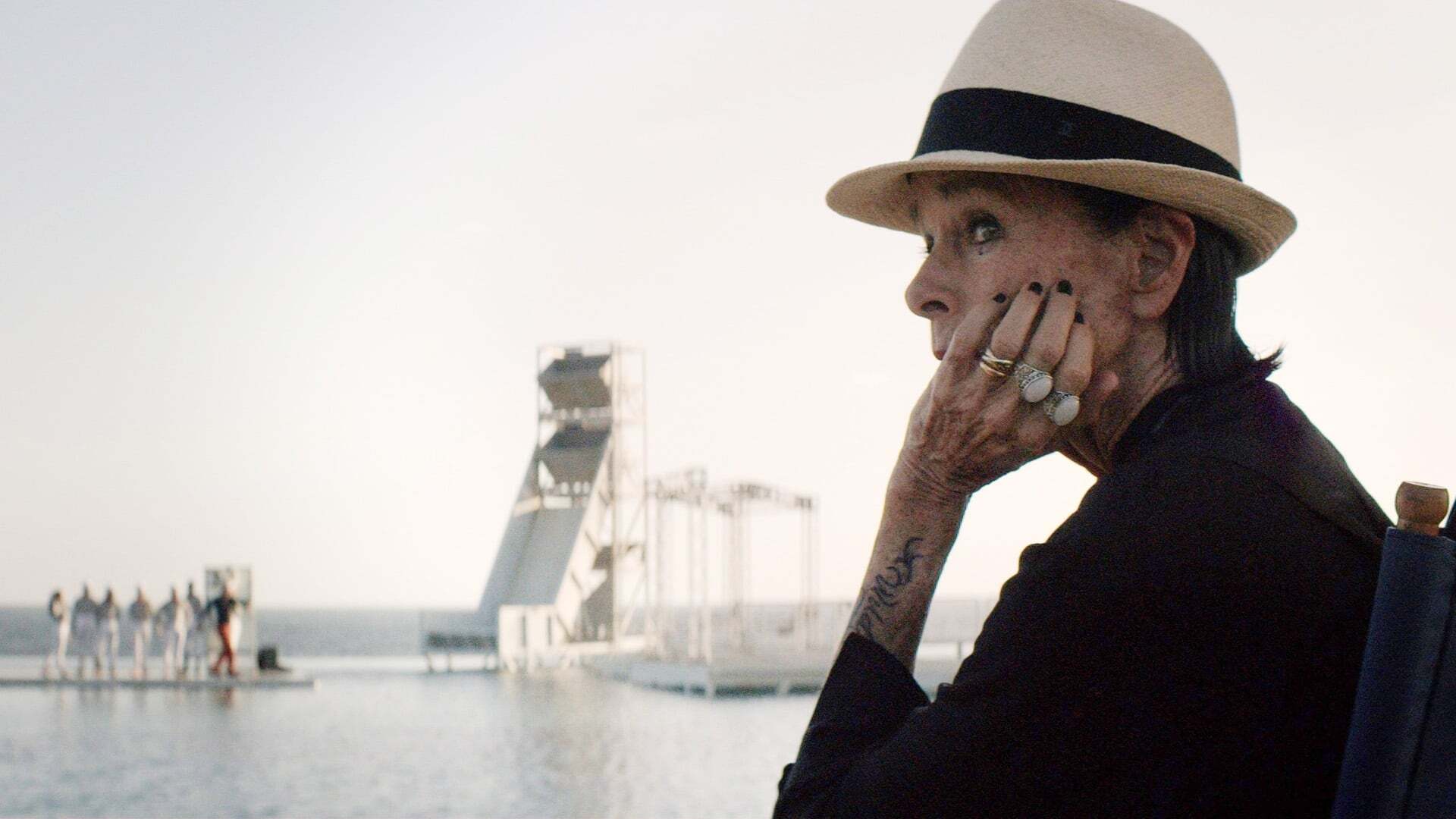 წმინდა ურჩხულები  ქართულად -  Holy Beasts