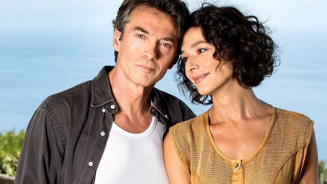 მსოფლიოს თავზე  ქართულად -  Sul tetto del mondo