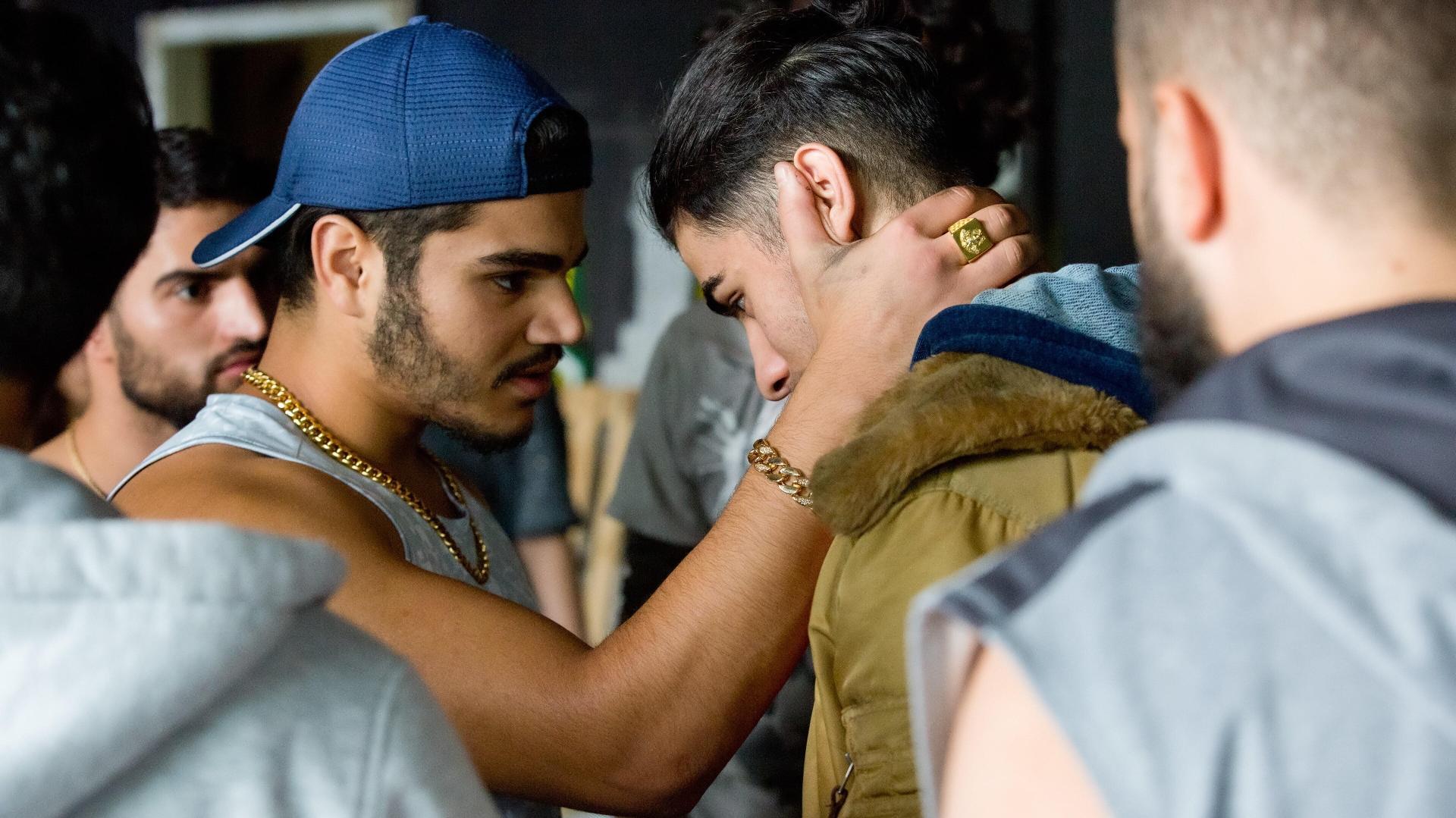 სველი ძაღლი  ქართულად -  Wet Dog