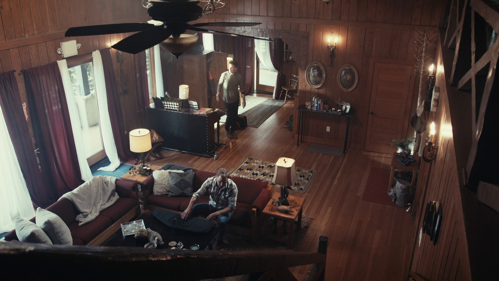 ნათლია ხარირემი  ქართულად -  The Godfather Buck