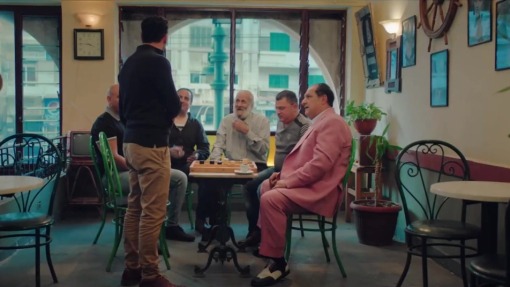 ქირავდება  ქართულად -  For Rent