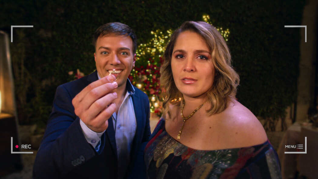 დავქორწინდით? დიახ ჩემო სიყვარულო  ქართულად -  ¿Nos casamos? Sí, mi amor