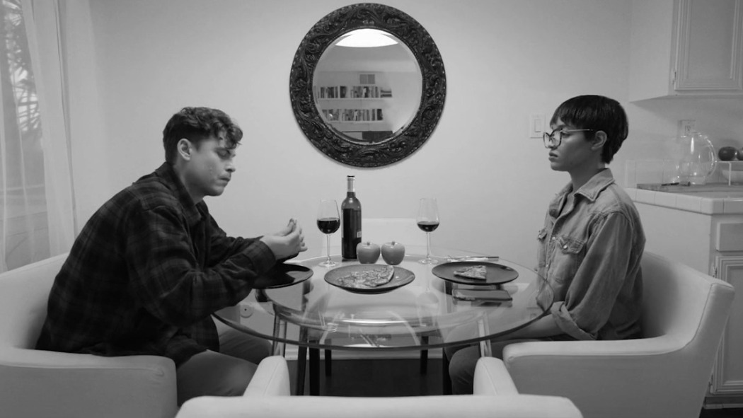 შავი ნეფრიტი  ქართულად -  Black Jade