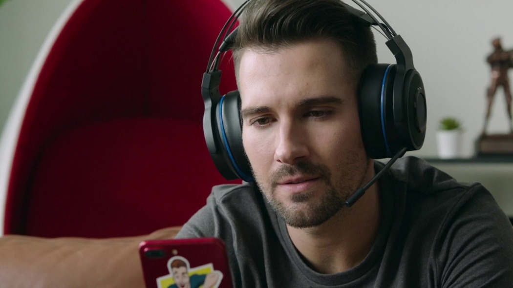 უნდა ვილაპარაკოთ  ქართულად -  We Need to Talk