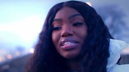 უცნაური ხილი: დაკარგული შავკანიანი გოგონას ისტორია  ქართულად -  Strange Fruit: Tale of a Black Girl Lost