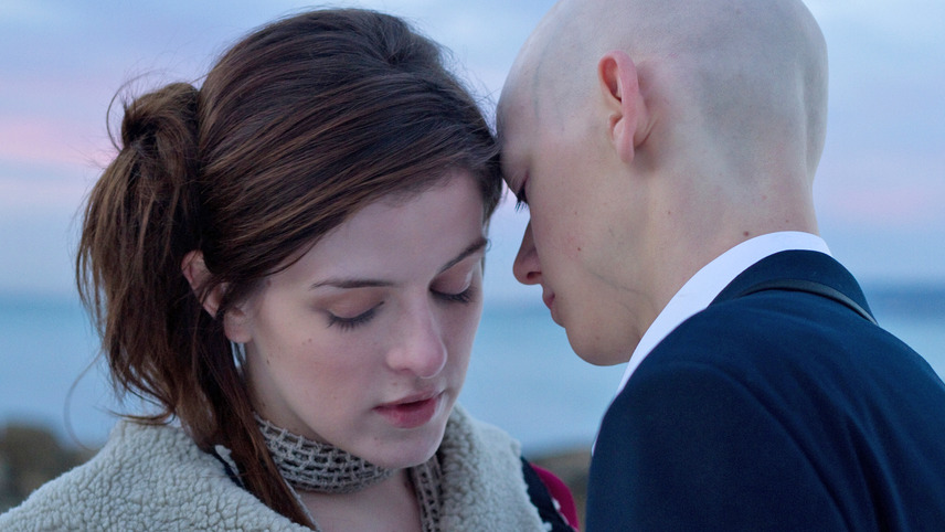 სუპერგმირის სიკვდილი  ქართულად -  Death of a Superhero