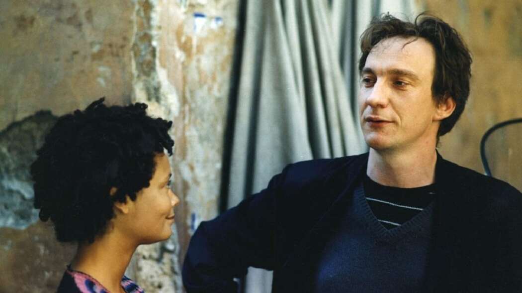 ალყაში  ქართულად -  Besieged