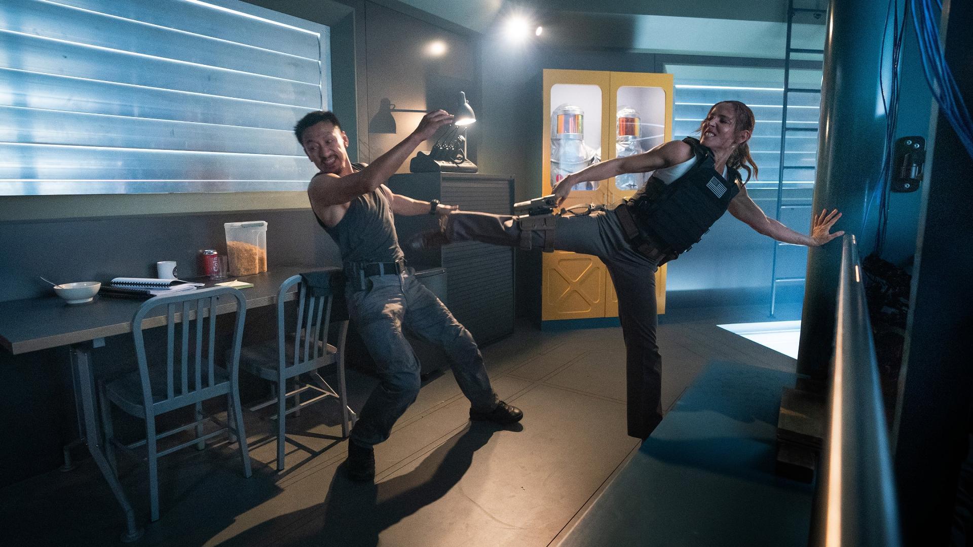 გზაგადამჭრელი  ქართულად -  Interceptor