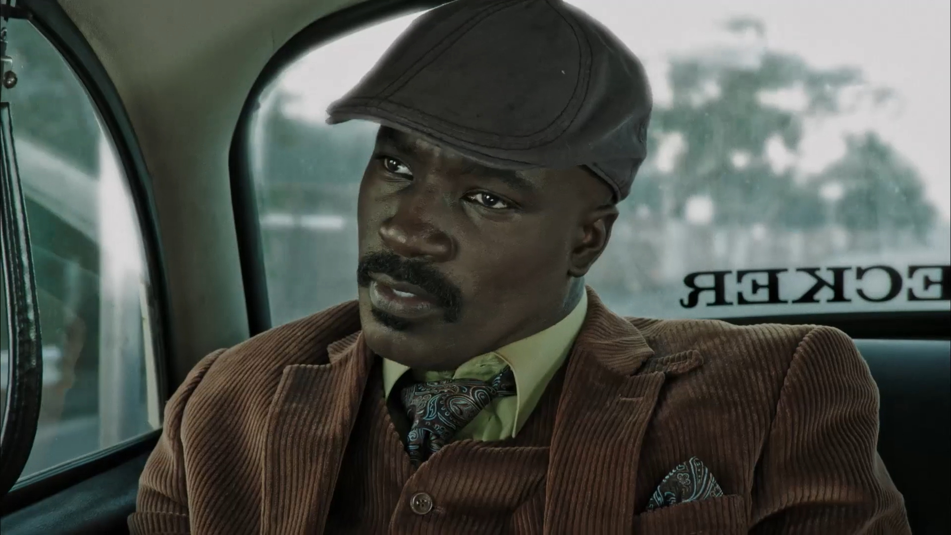 მე ჩარლი უოკერი ვარ  ქართულად -  Im Charlie Walker