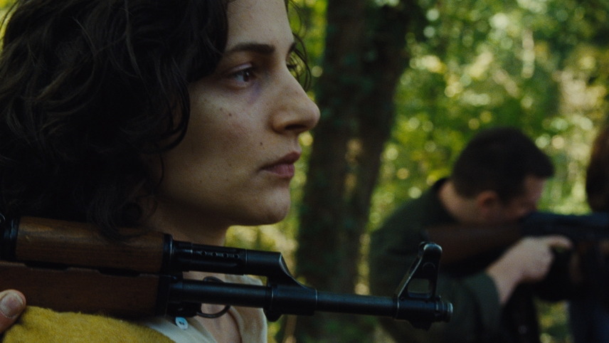 სისხლისა და თაფლის მიწაზე  ქართულად -  In the Land of Blood and Honey