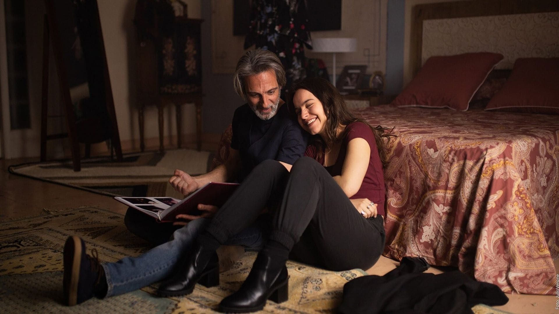 ნორმალური სამყარო  ქართულად -  A Normal World