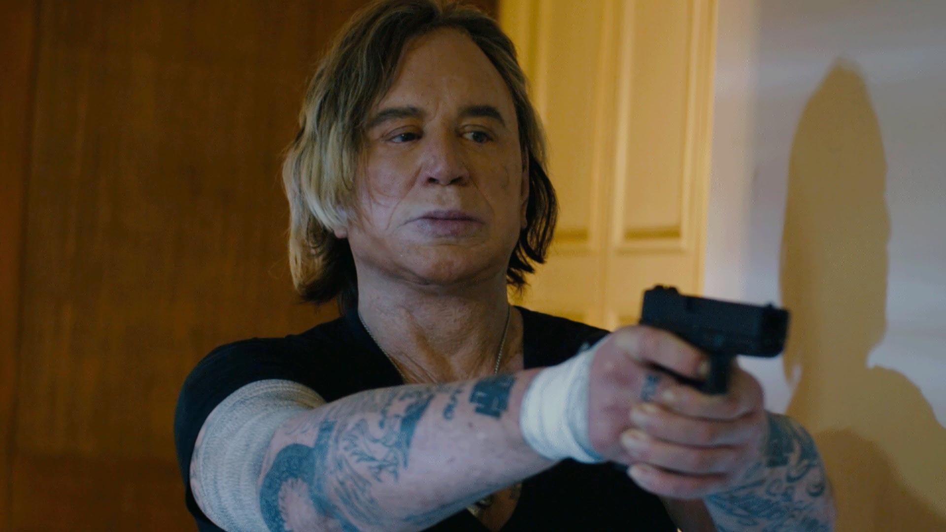 კომანდო  ქართულად -  The Commando