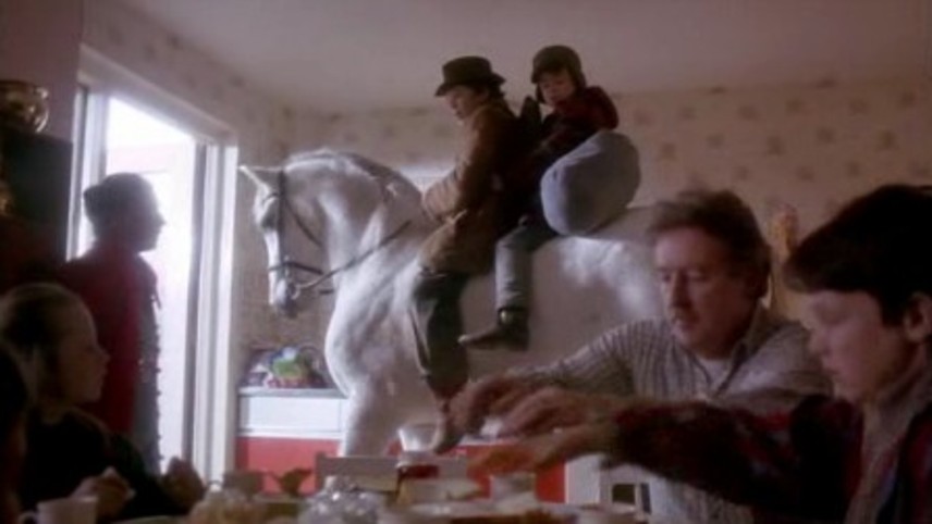 დასავლეთისკენ  ქართულად -  Into the West