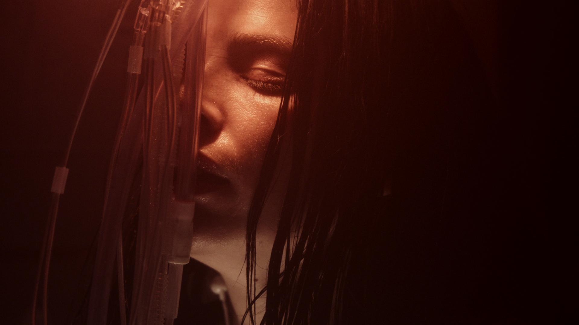 თუნუქის ქილა  ქართულად -  Tin Can