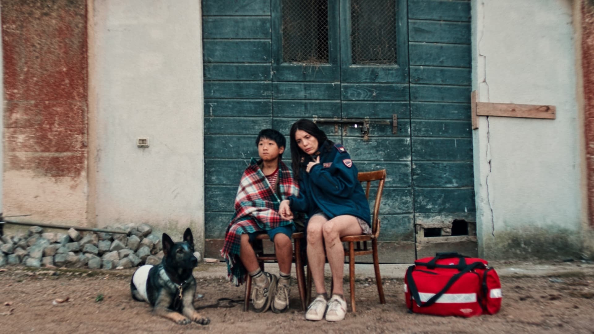 შავი სათვალე  ქართულად -  Dark Glasses