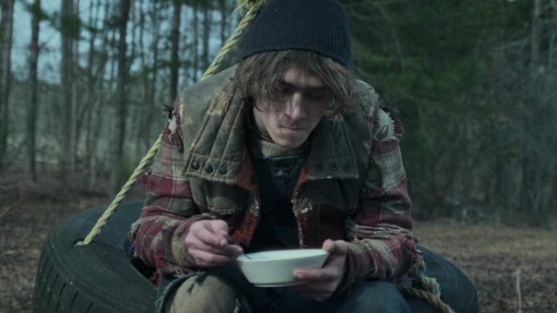 მიბმული  ქართულად -  Tethered