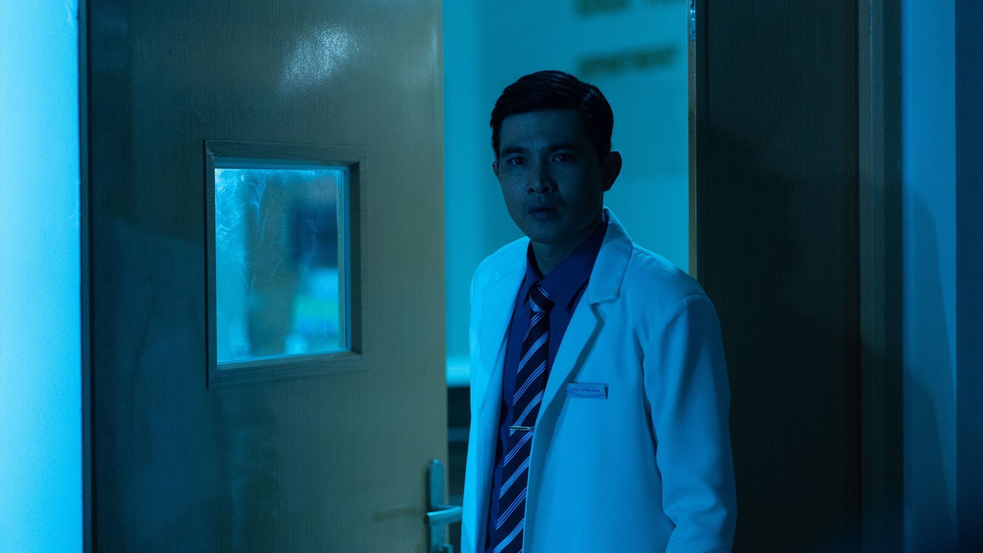 მსმენელები: ჩურჩული  ქართულად -  Listeners: The Whispering