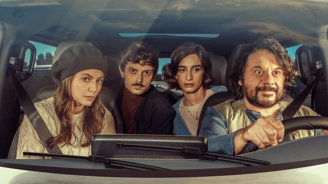 ვისთან ერთადაც მოგზაურობ  ქართულად -  Con chi viaggi