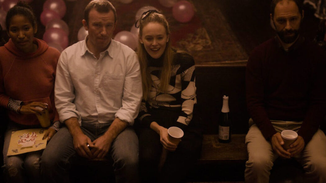 სამყარო დაცემის პირას  ქართულად -  The Falling World