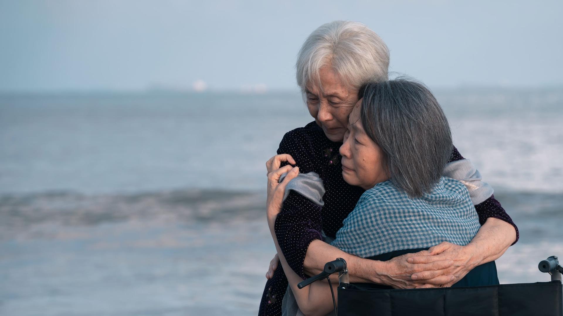 დედა!  ქართულად -  Mama!