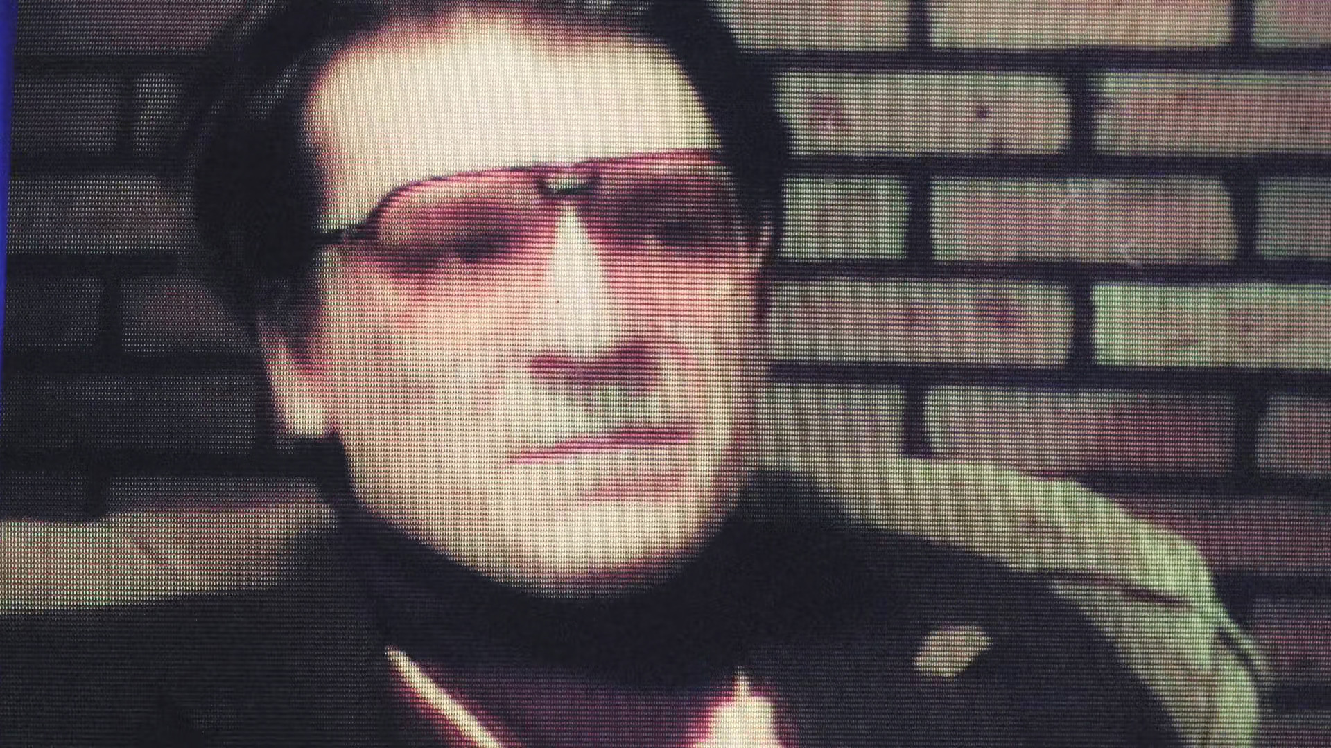 მოხეტიალე  ქართულად -  Streetwalker