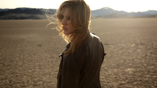 აპრილის ცა  ქართულად -  April Skies