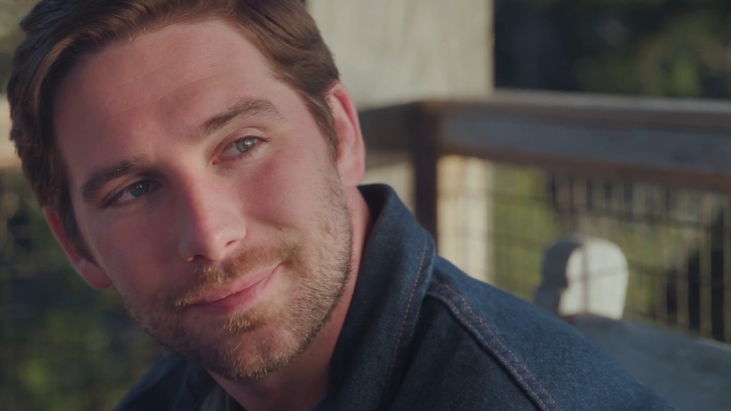 სიმულაციური მრბოლელი  ქართულად -  The Sim Racer