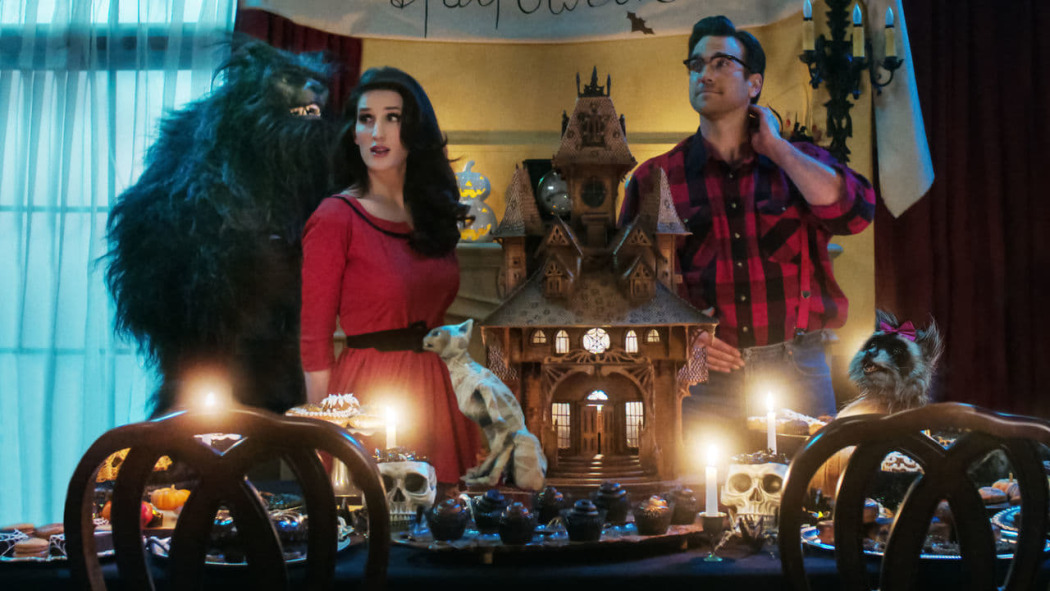 ქრისტენ მაკკონელის საოცარი ქმნილებები  ქართულად -  The Curious Creations of Christine McConnell