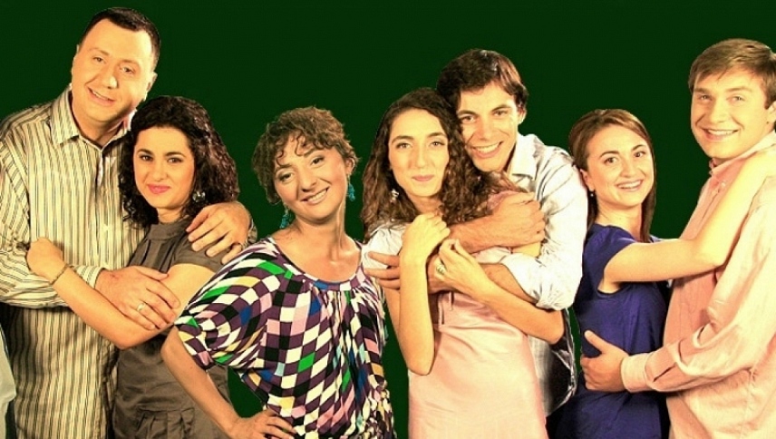 შუა ქალაქში  ქართულად -  Shua Kalakshi